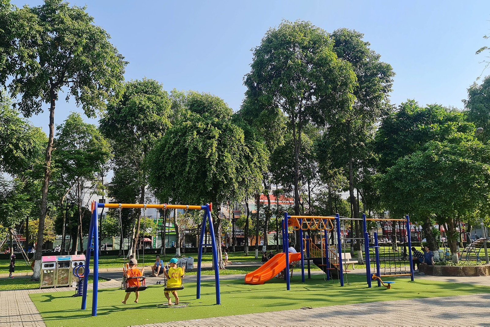 cong-vien-lang-hoa-1