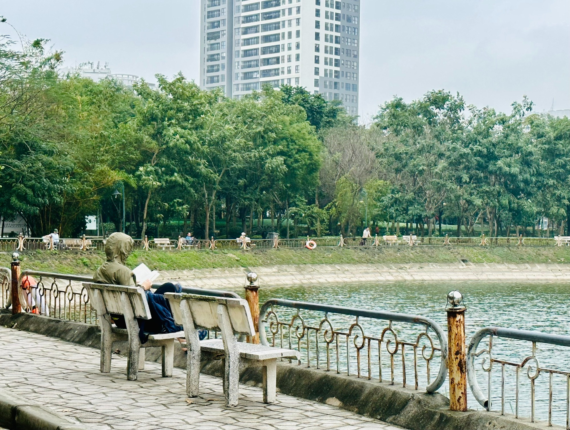 cong-vien-cau-giay-3