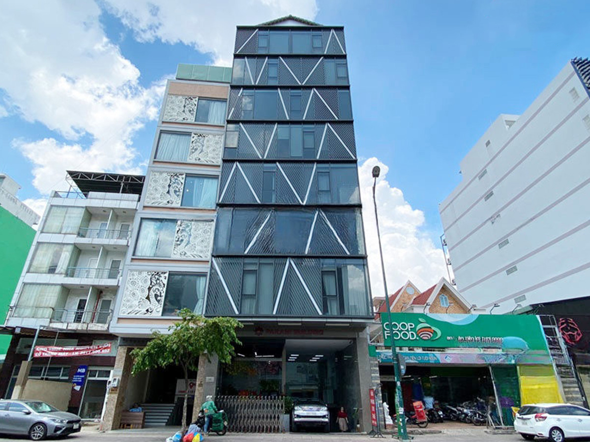 parami-building